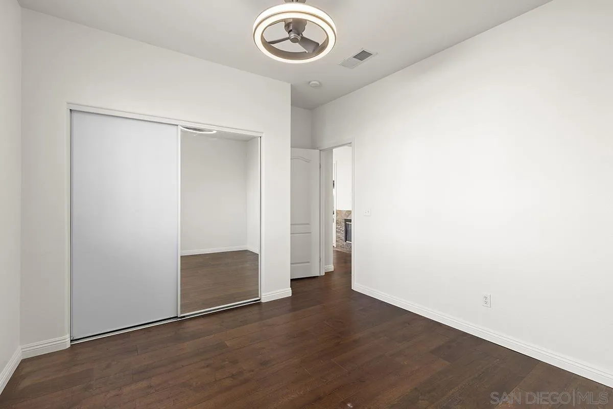 4322 Vista Verde Way