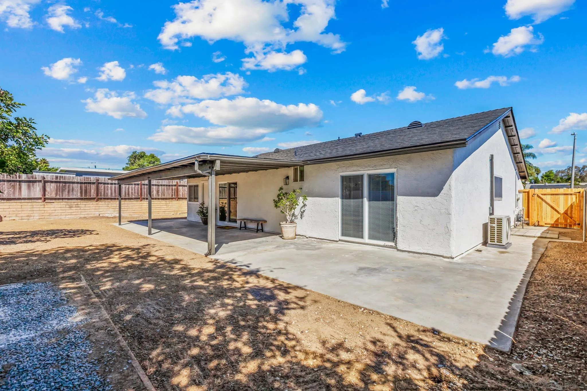 4137 Alana Cir