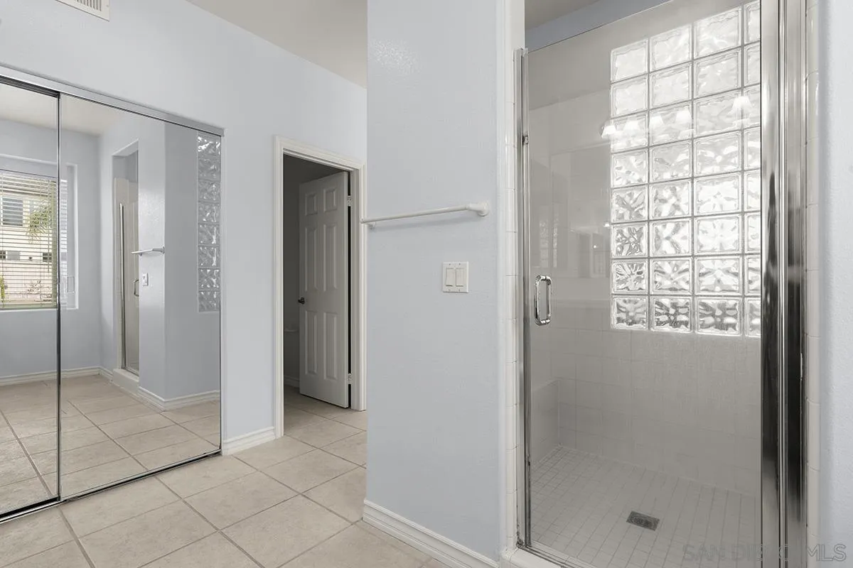 4418 Shorepointe Way