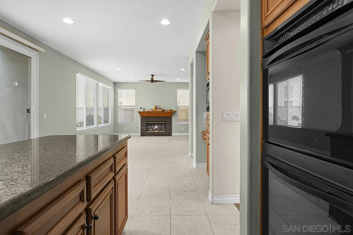 4418 Shorepointe Way