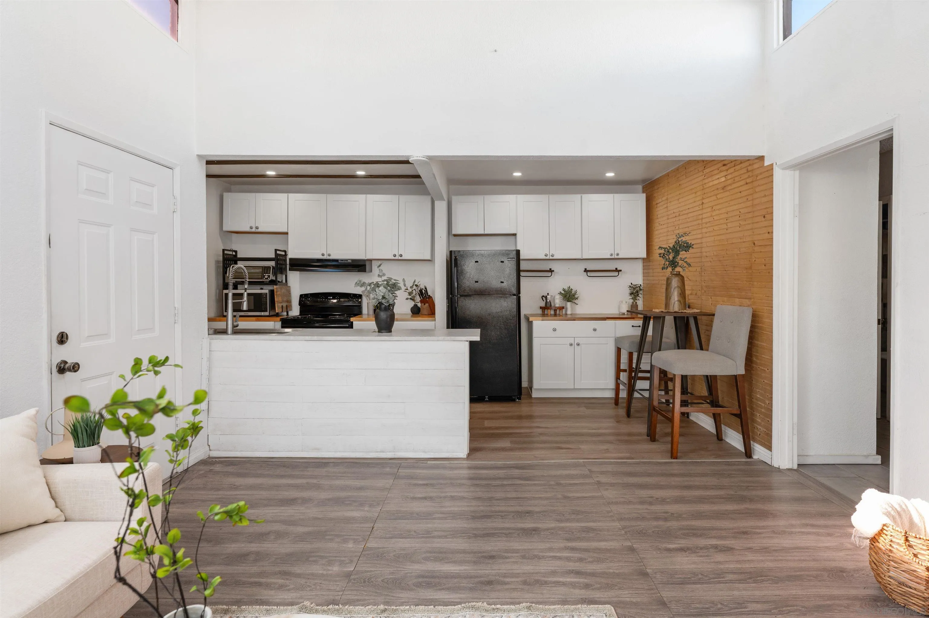 2920 Briarwood Rd Unit F12