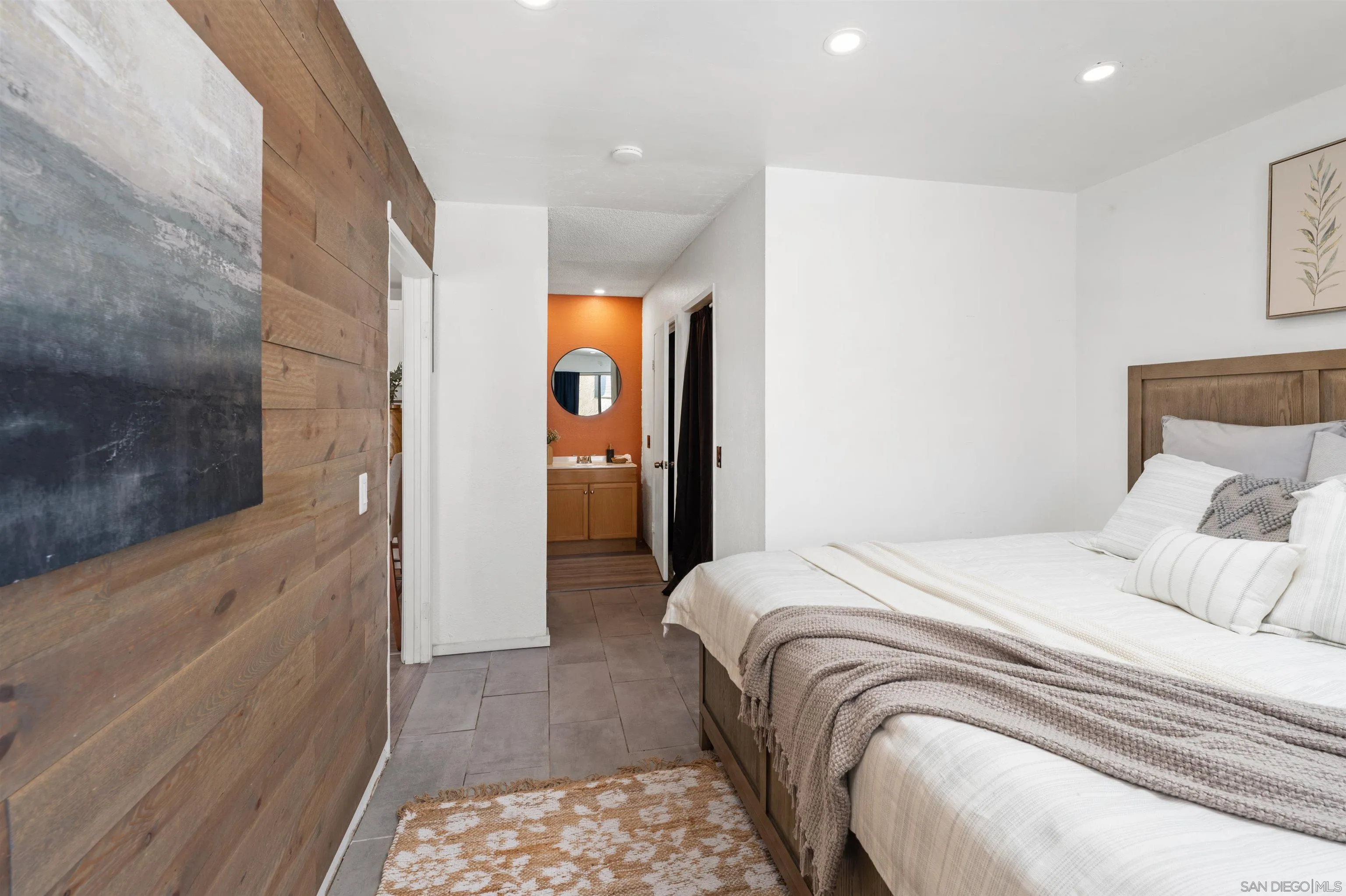 2920 Briarwood Rd Unit F12