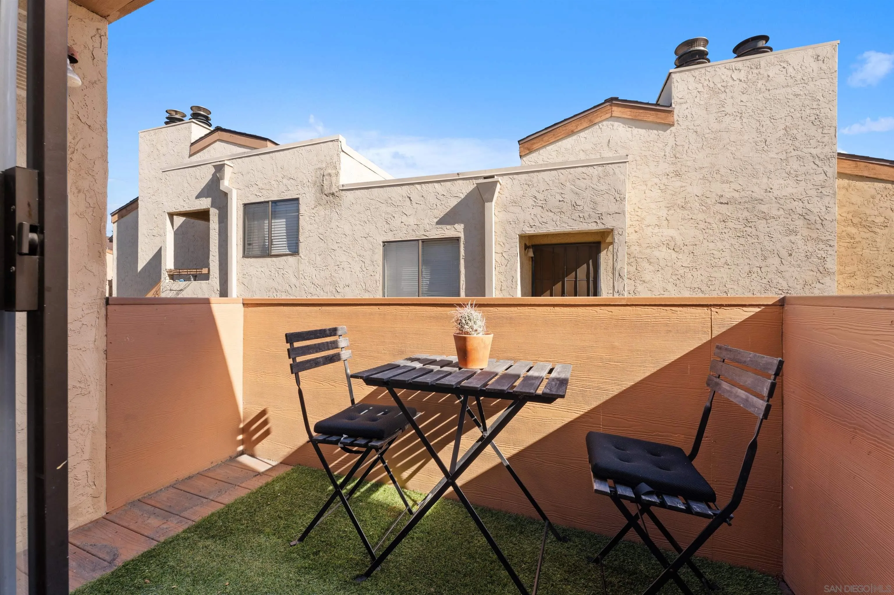 2920 Briarwood Rd Unit F12