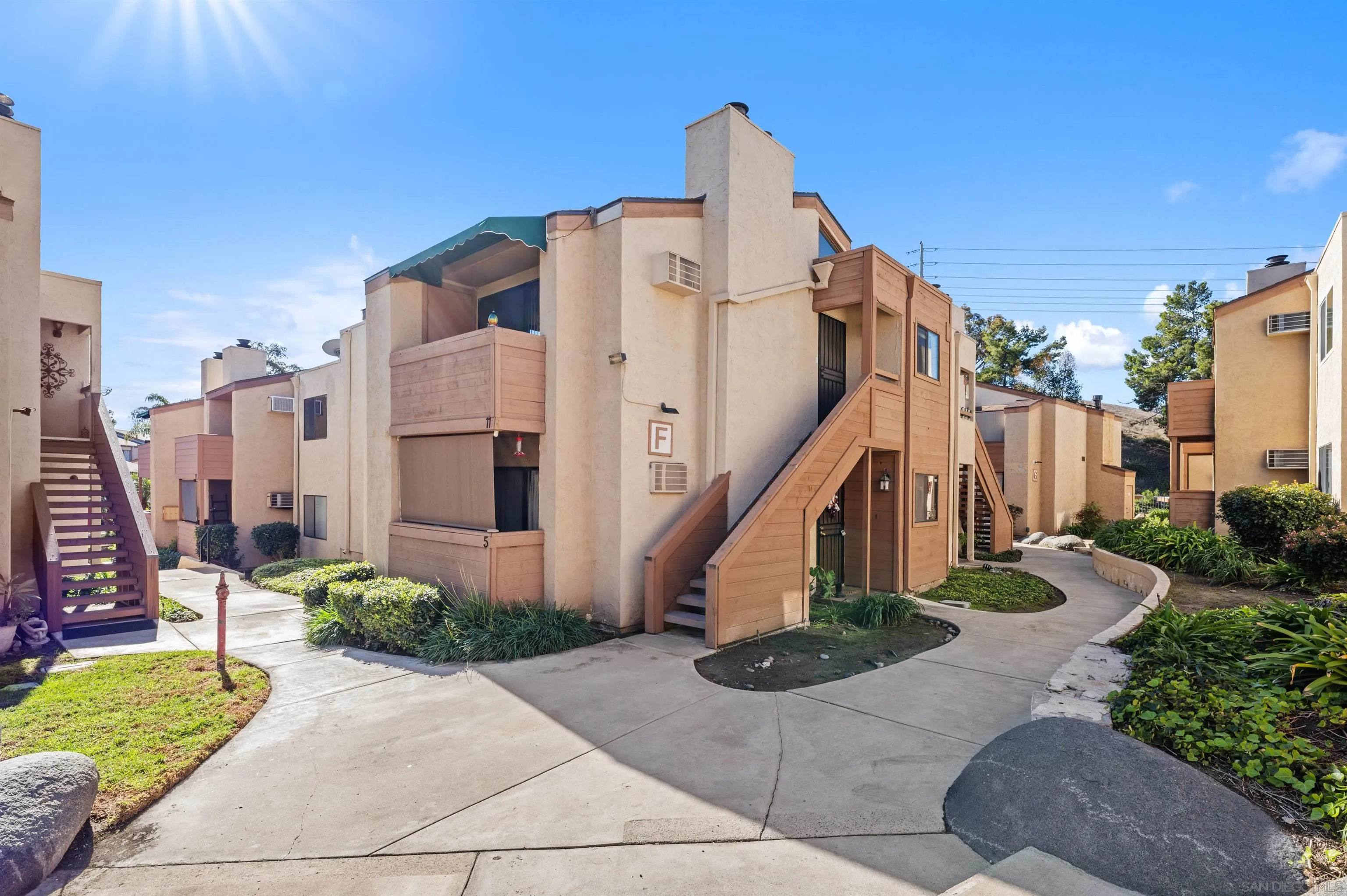 2920 Briarwood Rd Unit F12