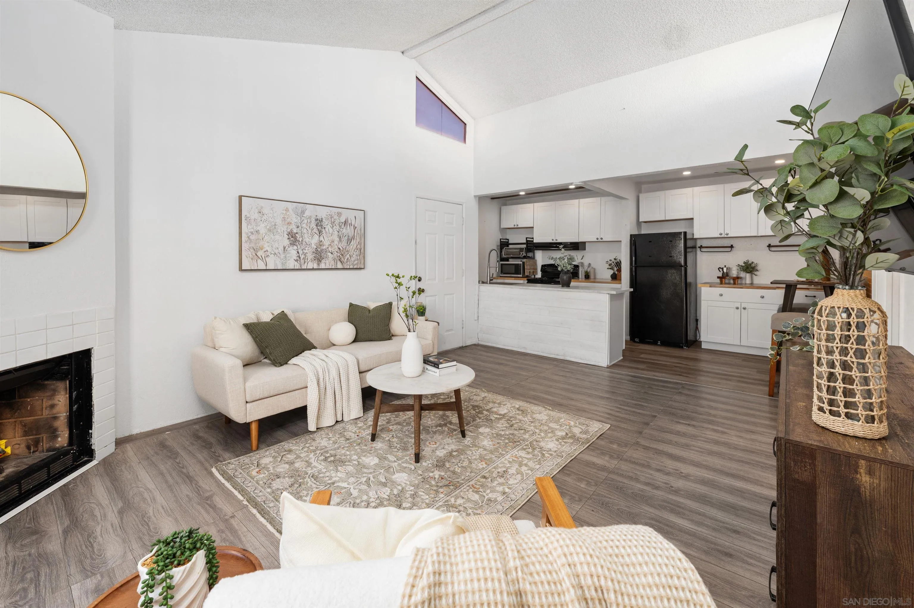 2920 Briarwood Rd Unit F12