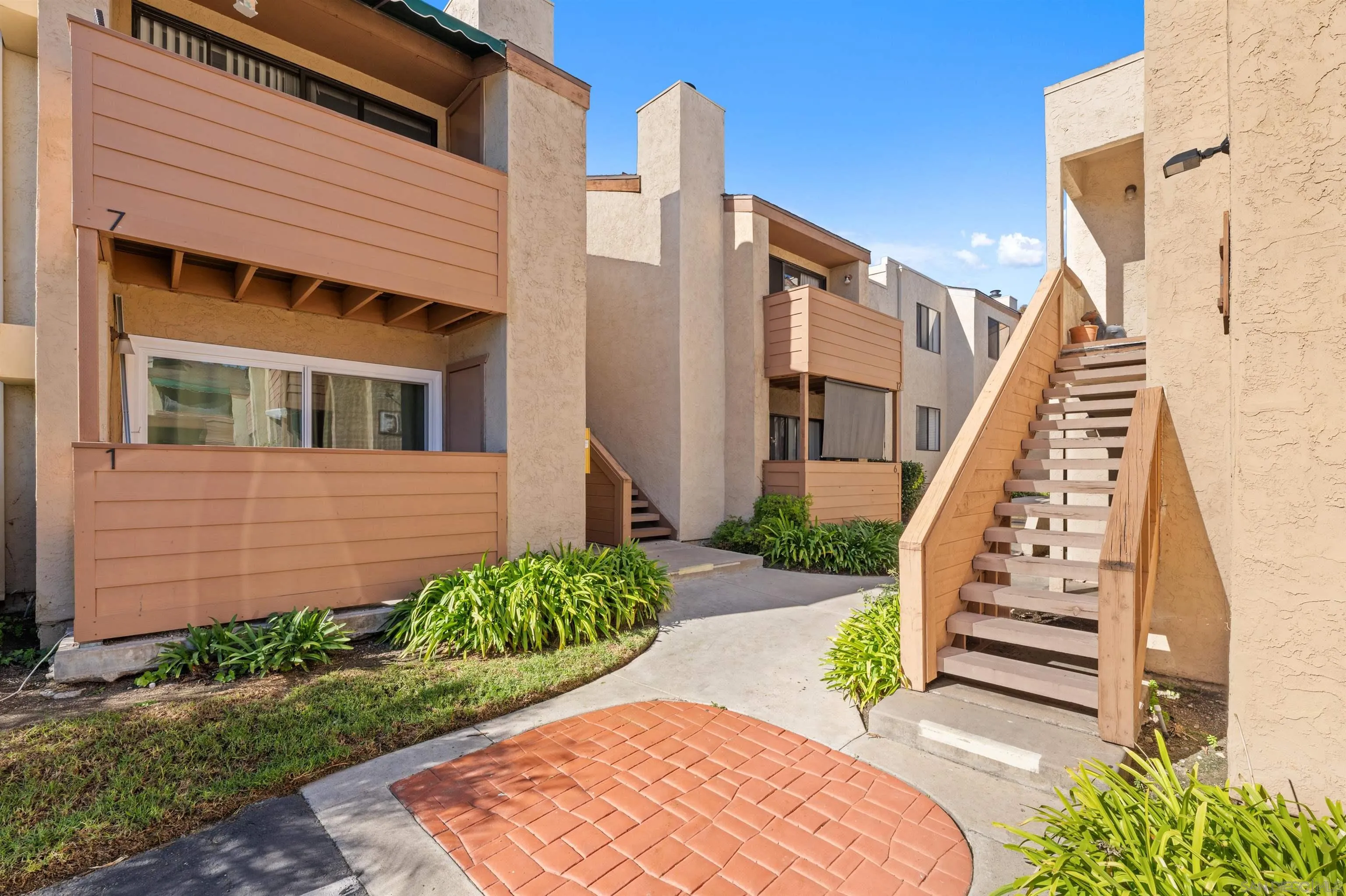 2920 Briarwood Rd Unit F12