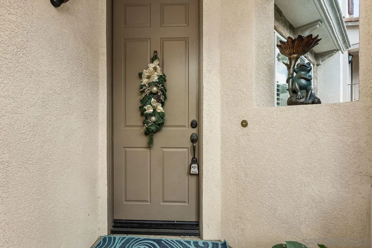 16913 New Rochelle Way Unit 83