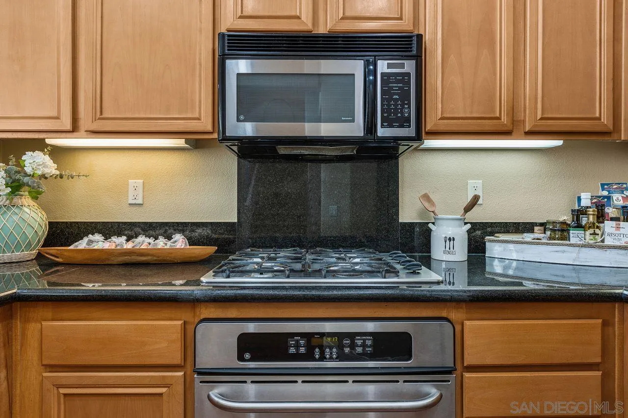 16913 New Rochelle Way Unit 83