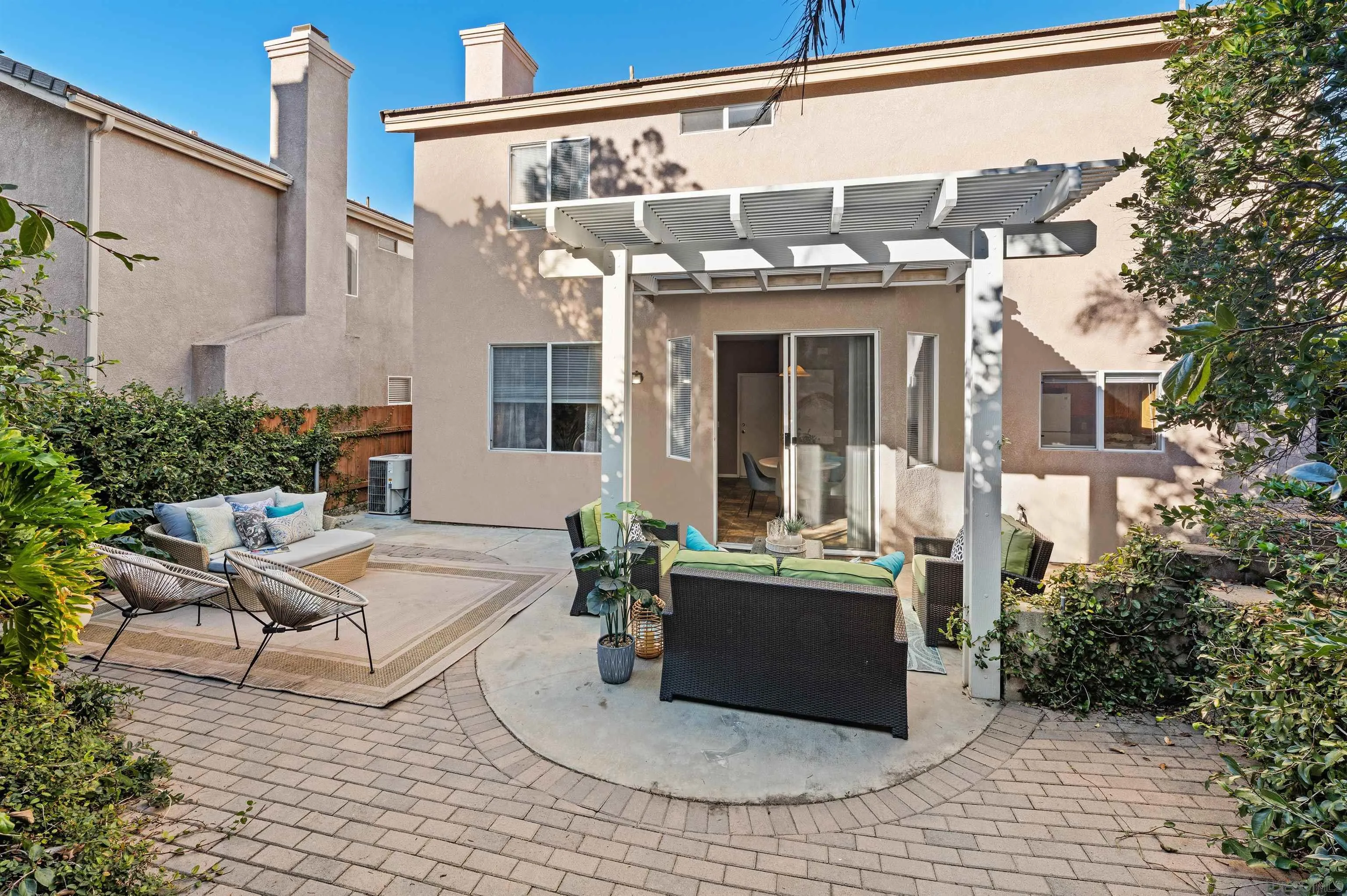 2975 River Shadow Ct