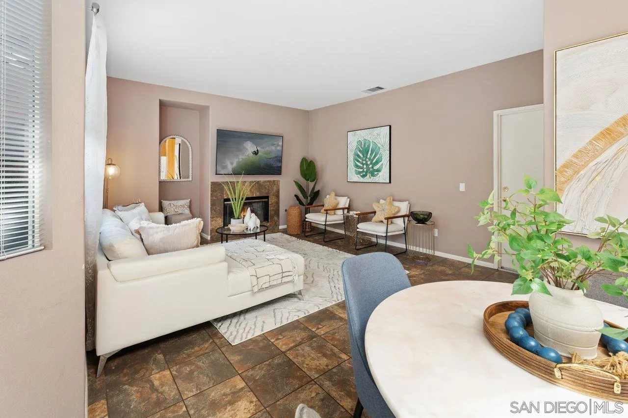 2975 River Shadow Ct