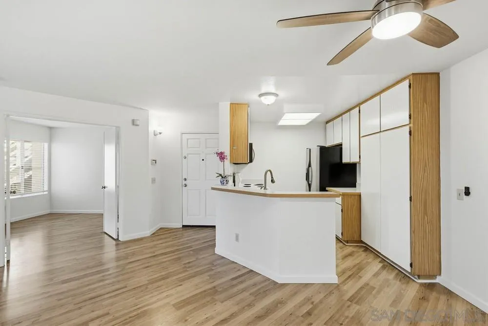 7163 Camino Degrazia Unit 112