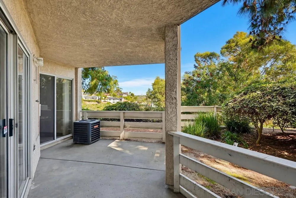 7163 Camino Degrazia Unit 112