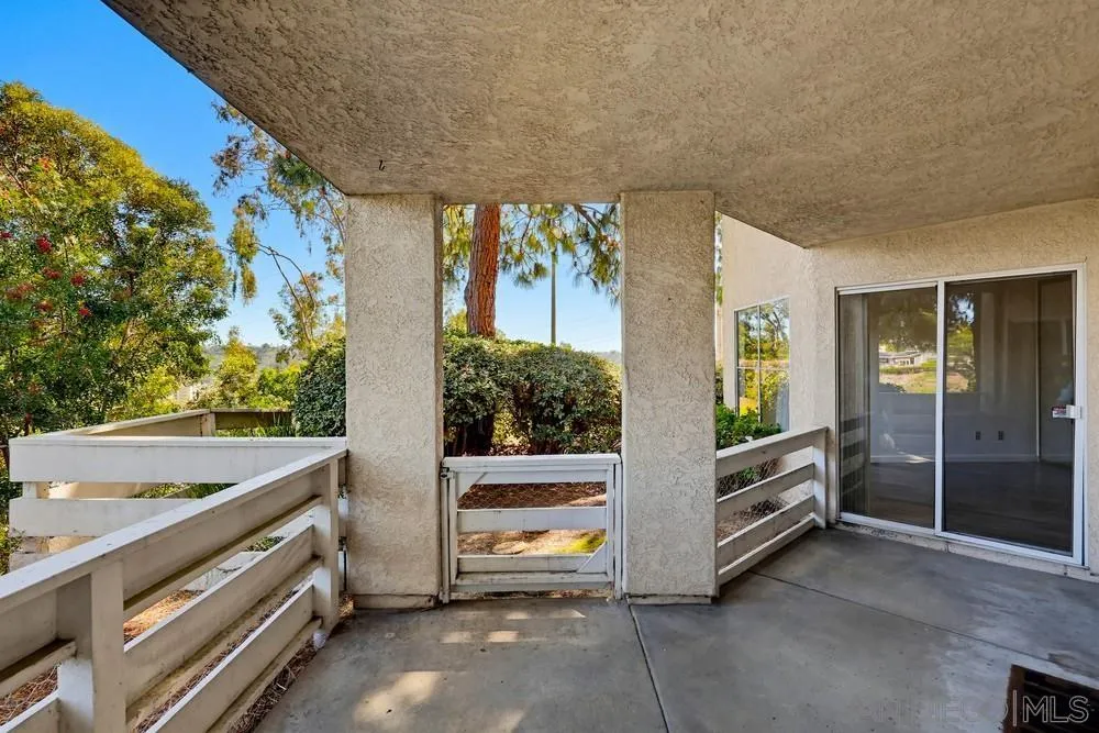 7163 Camino Degrazia Unit 112