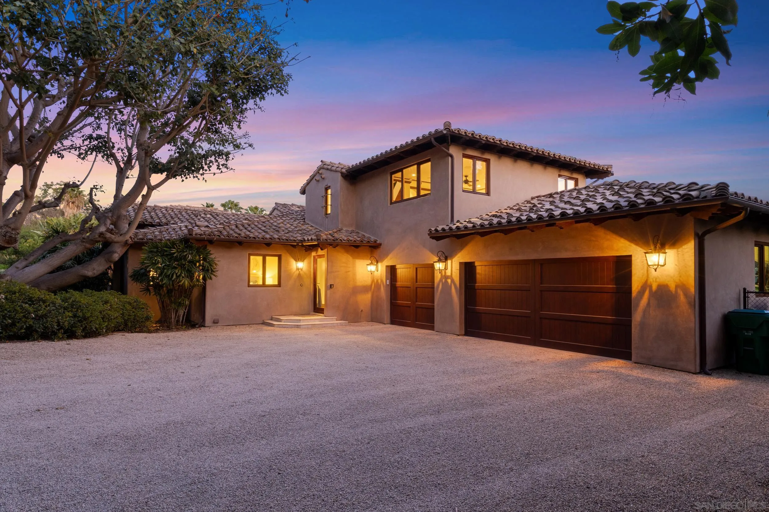 6871 Las Colinas