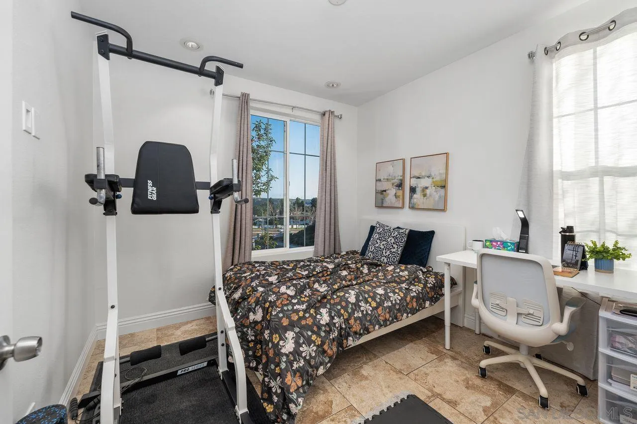 12366 Carmel Country Rd Unit 207