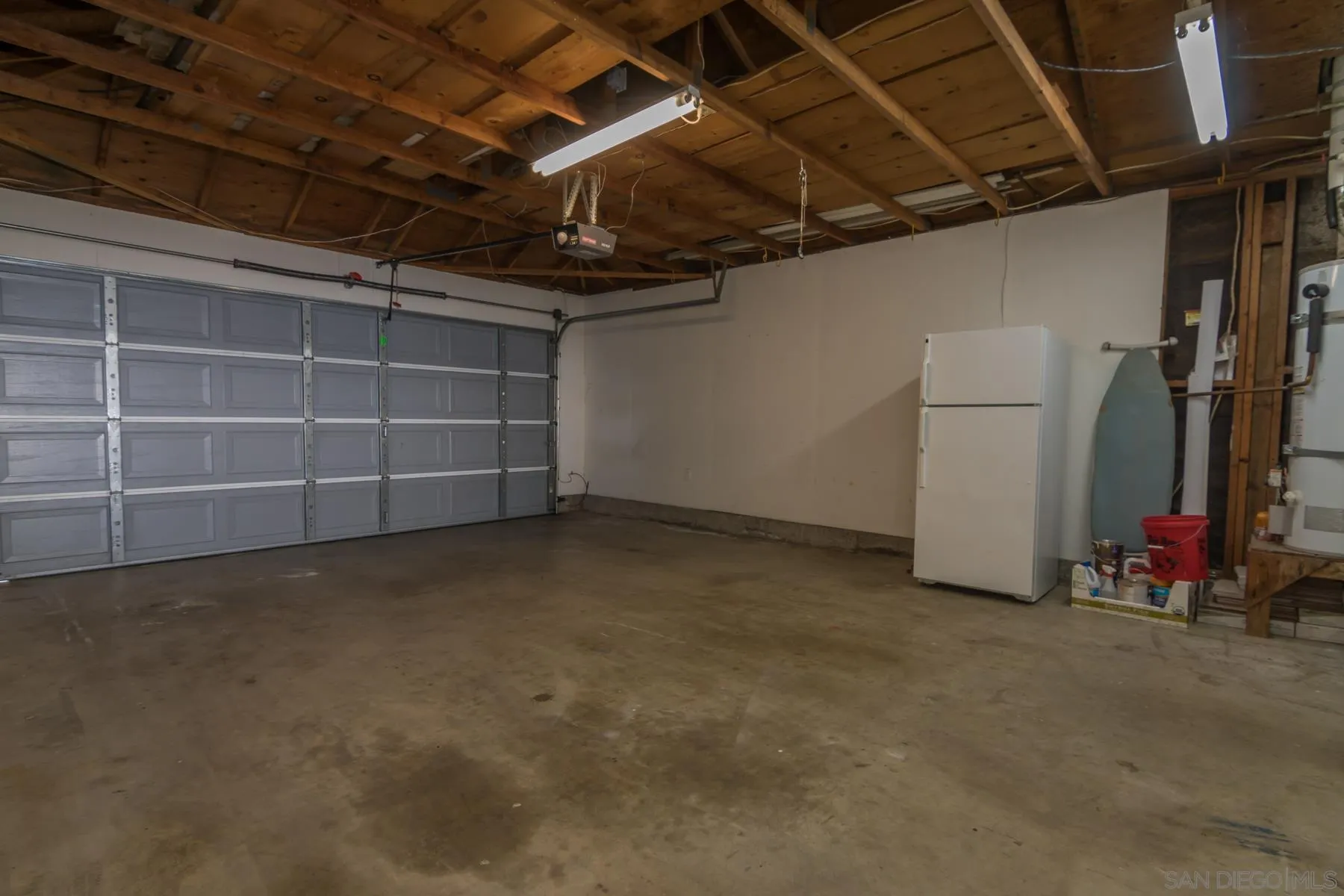 10939 Avenida Del Gato