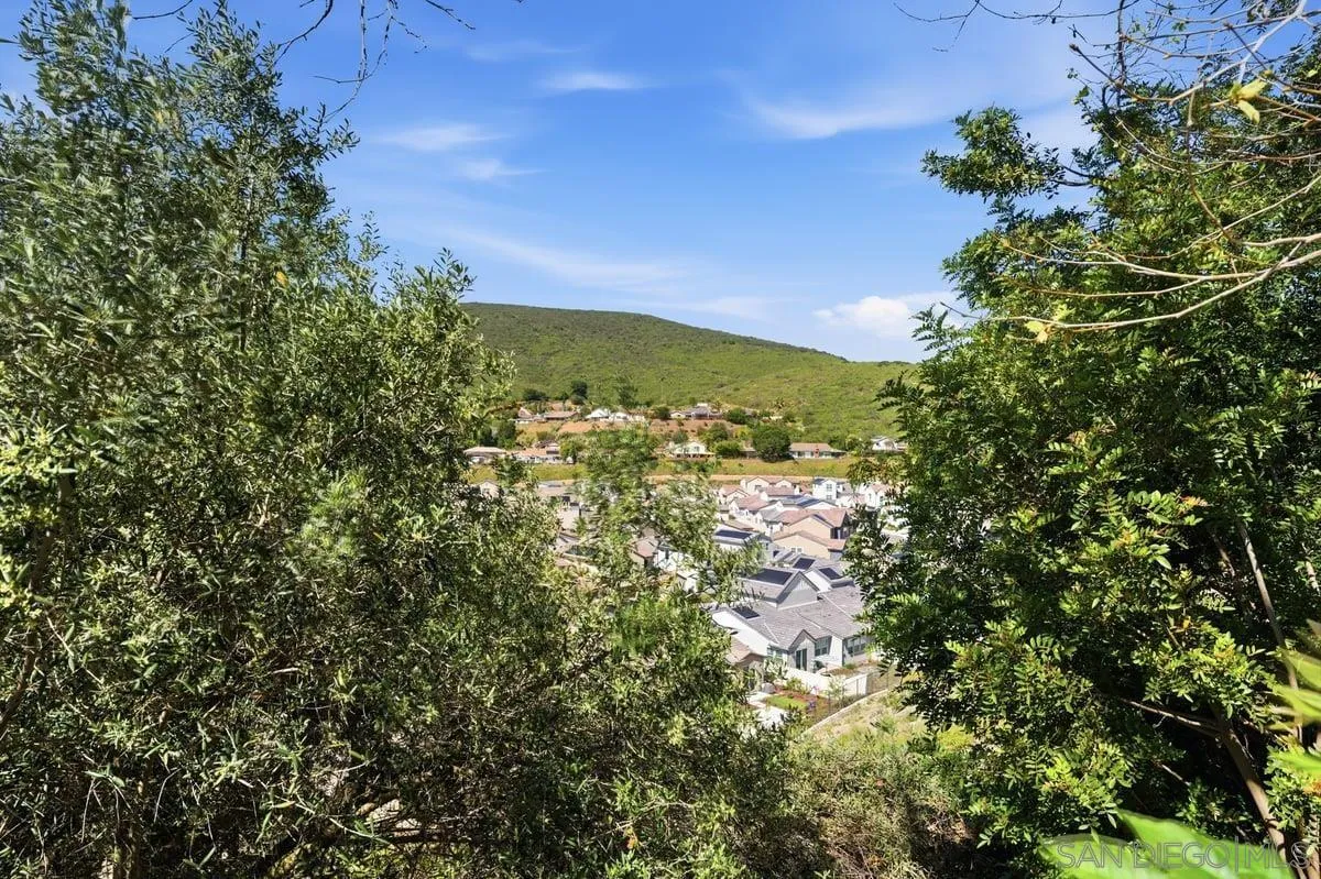 14670 Caminito Orense Este