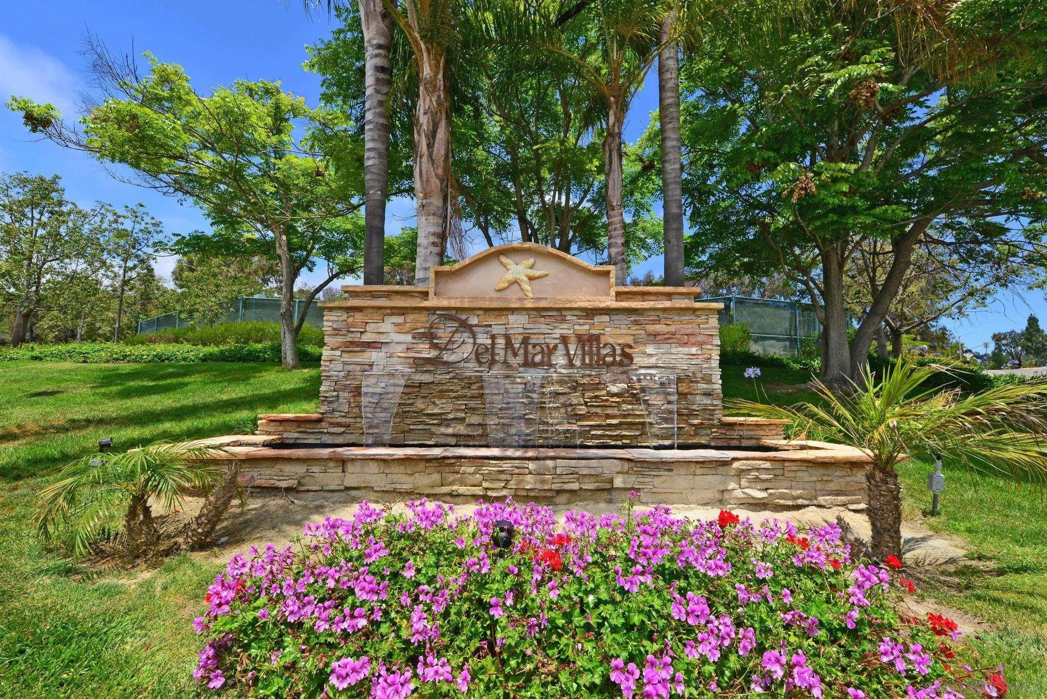 12588 Carmel Creek Rd Unit 33