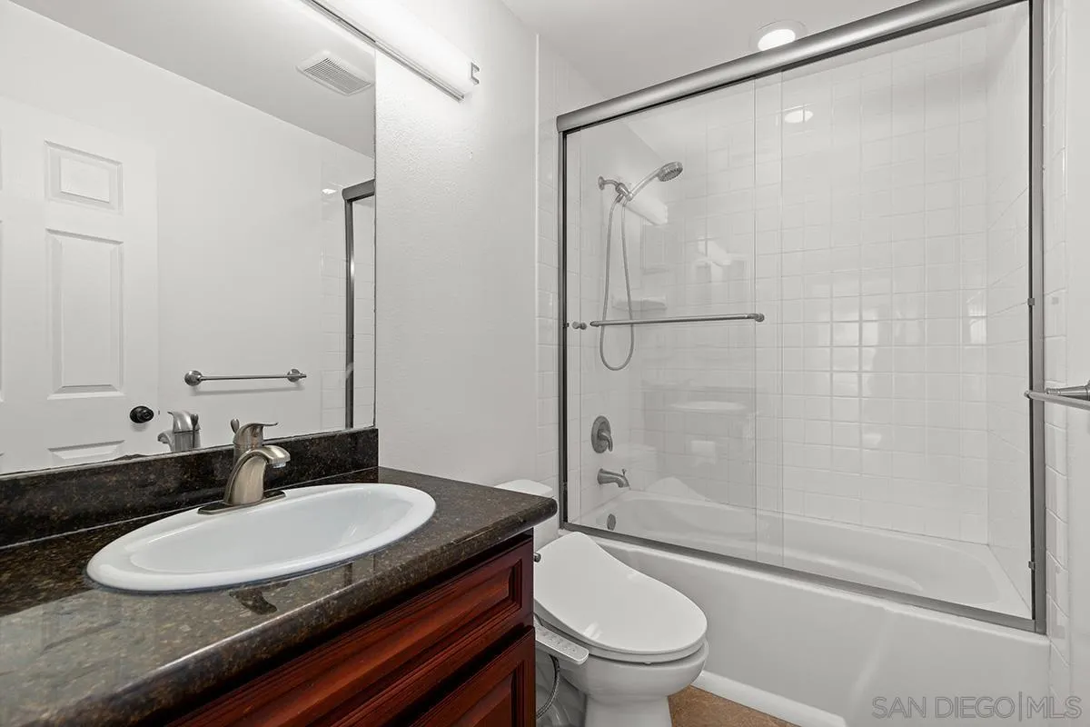 13262 Salmon River Rd