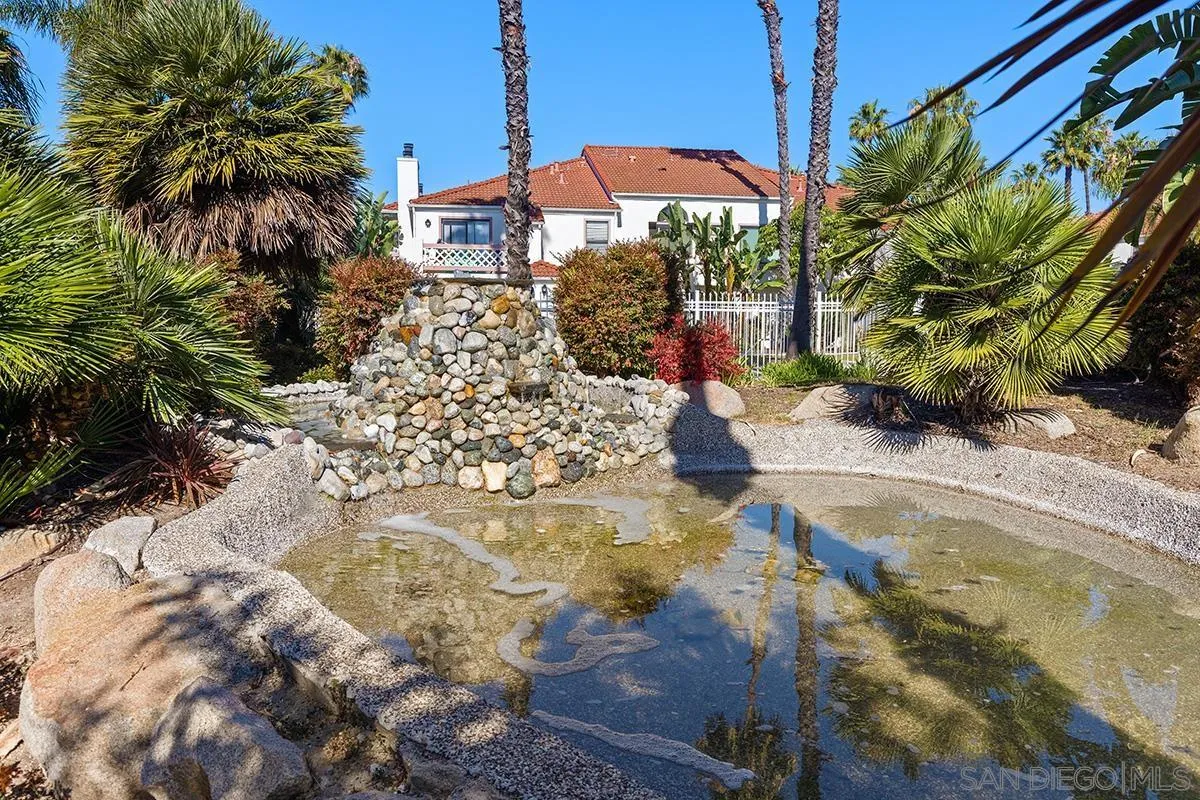 13262 Salmon River Rd Unit 204