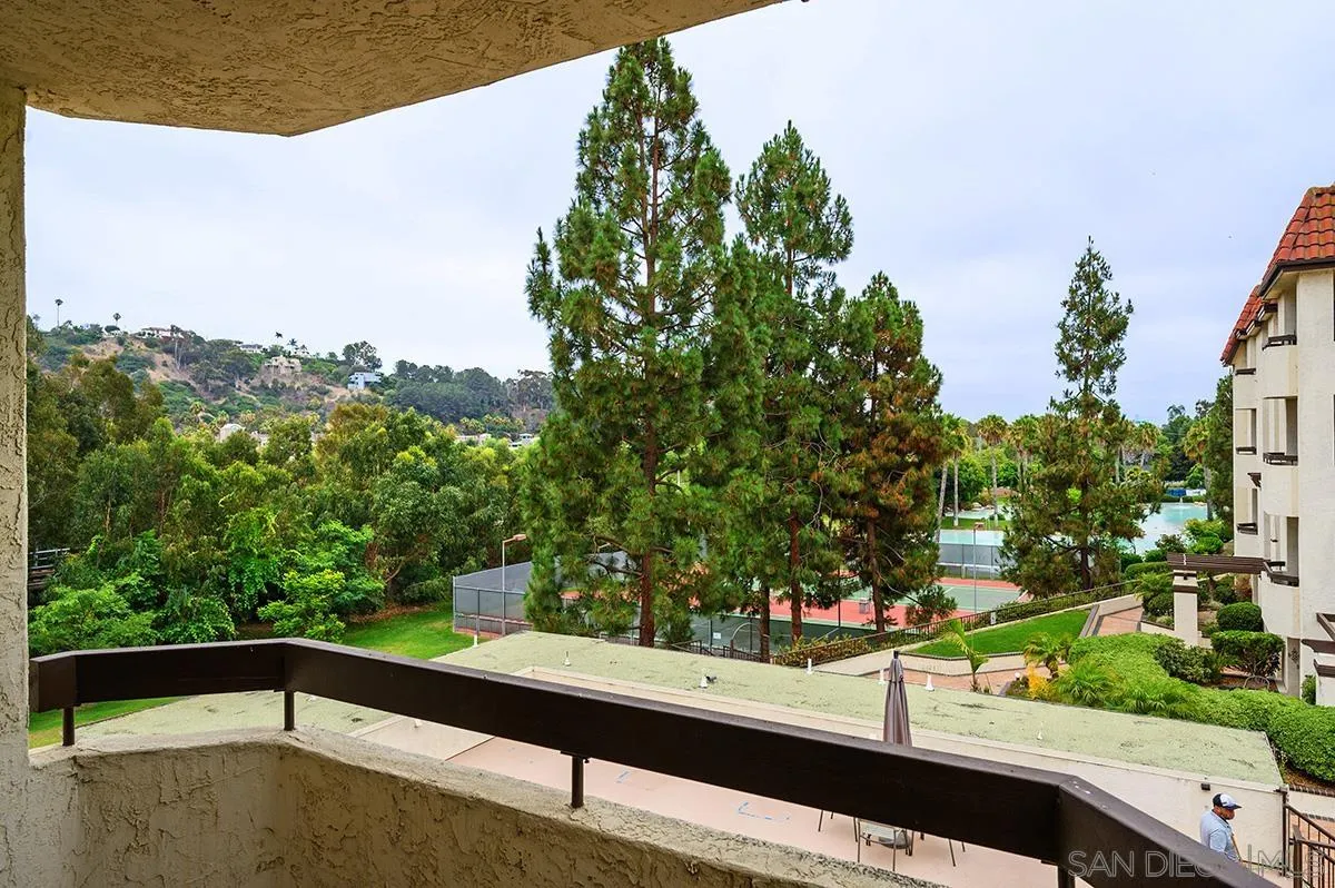 5895 Friars Rd Unit 5302