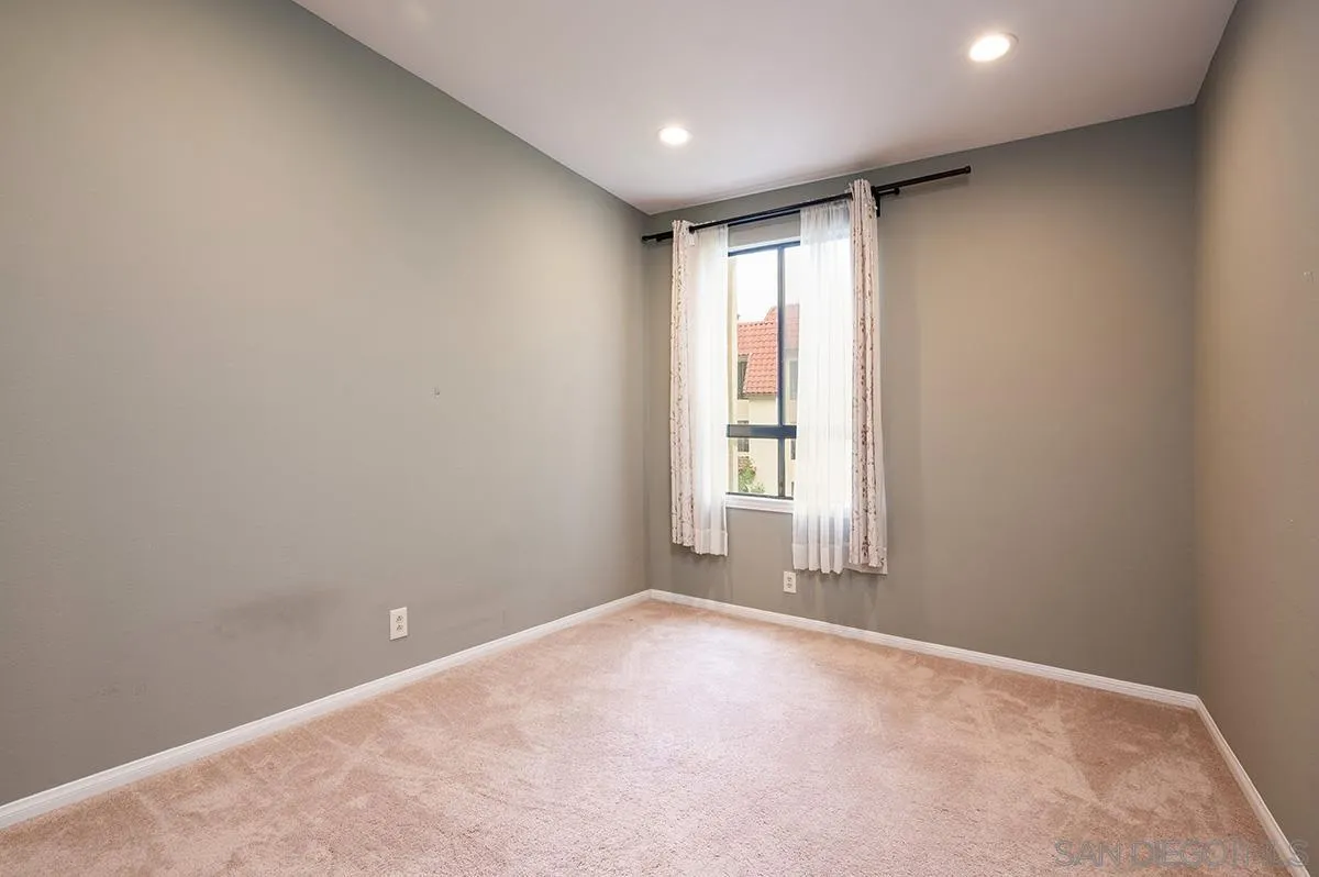 5895 Friars Rd Unit 5302