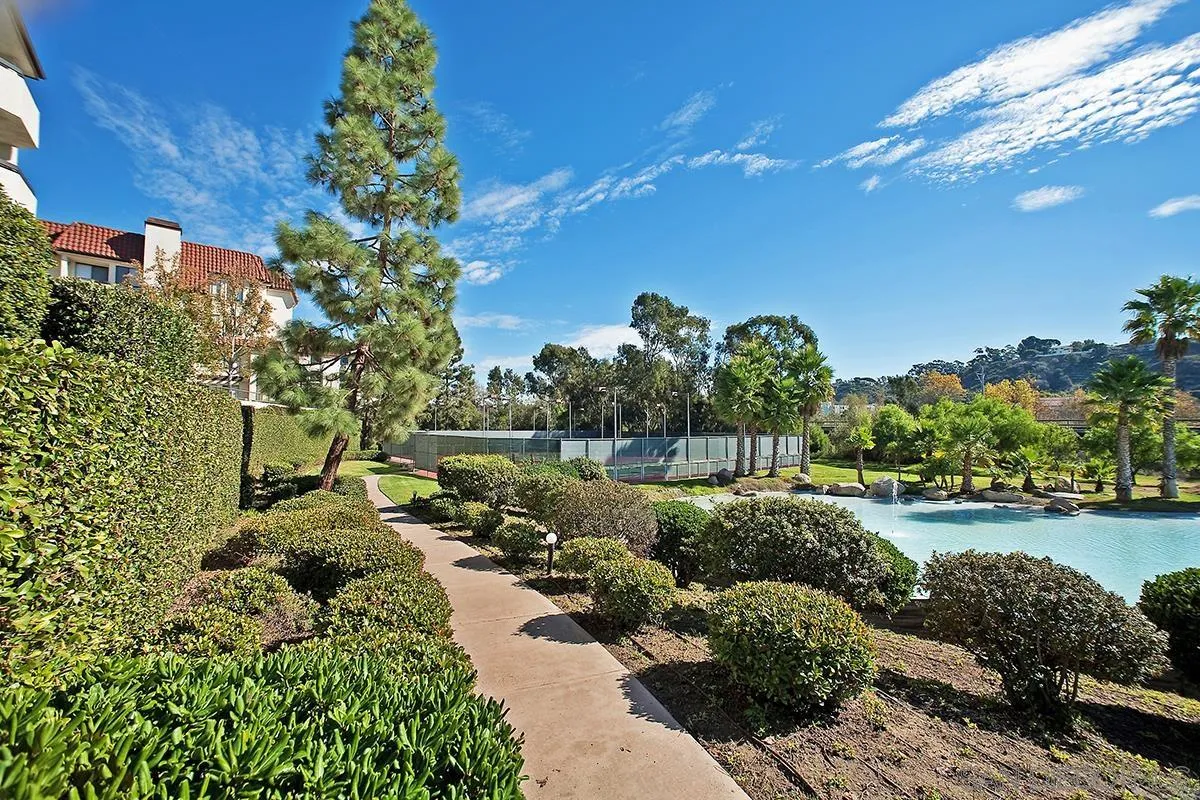 5895 Friars Rd Unit 5302