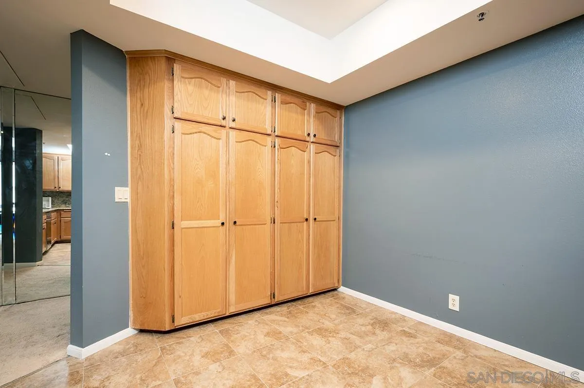 5895 Friars Rd Unit 5302