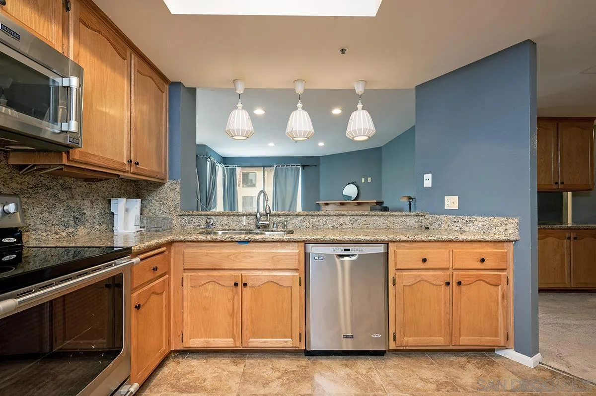 5895 Friars Rd Unit 5302