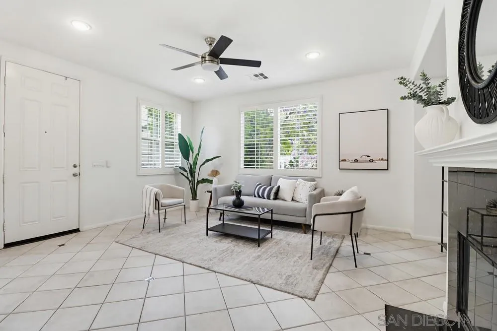 1293 Fools Gold Way Unit 3