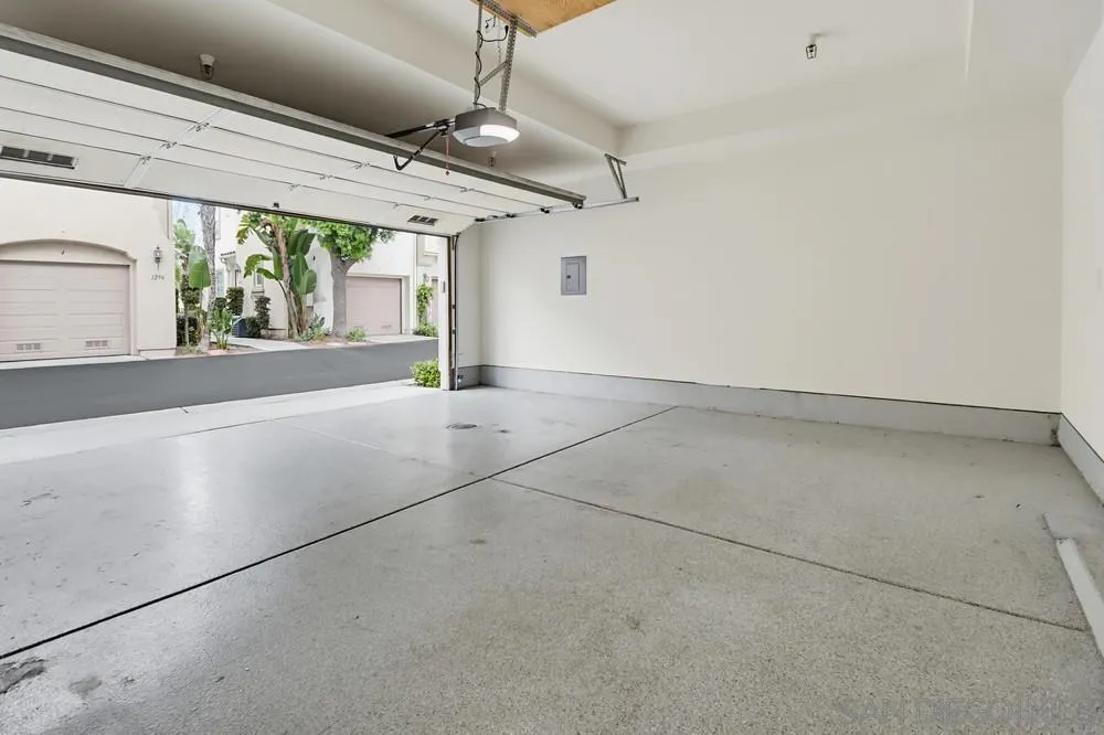 1293 Fools Gold Way Unit 3