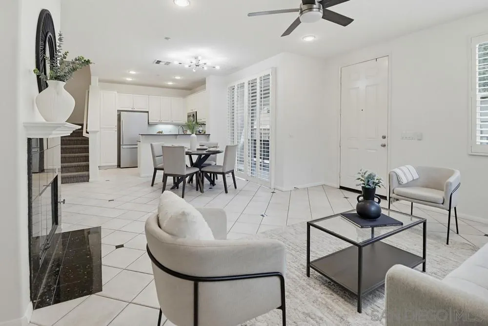 1293 Fools Gold Way Unit 3