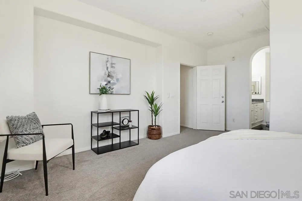 1293 Fools Gold Way Unit 3