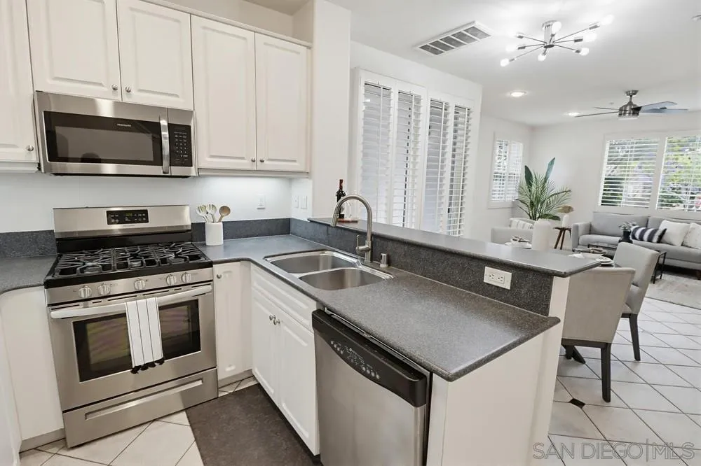 1293 Fools Gold Way Unit 3