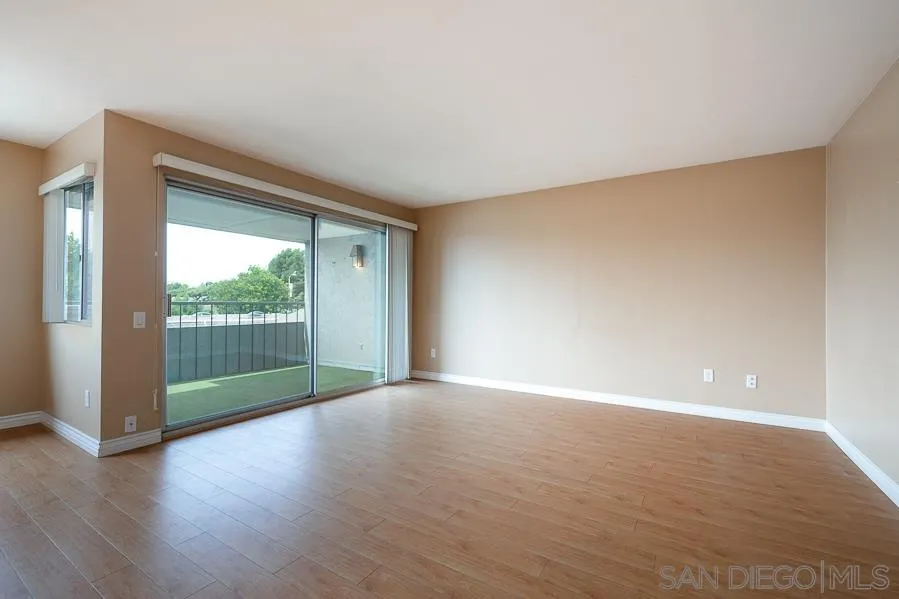 6269 Caminito Salado