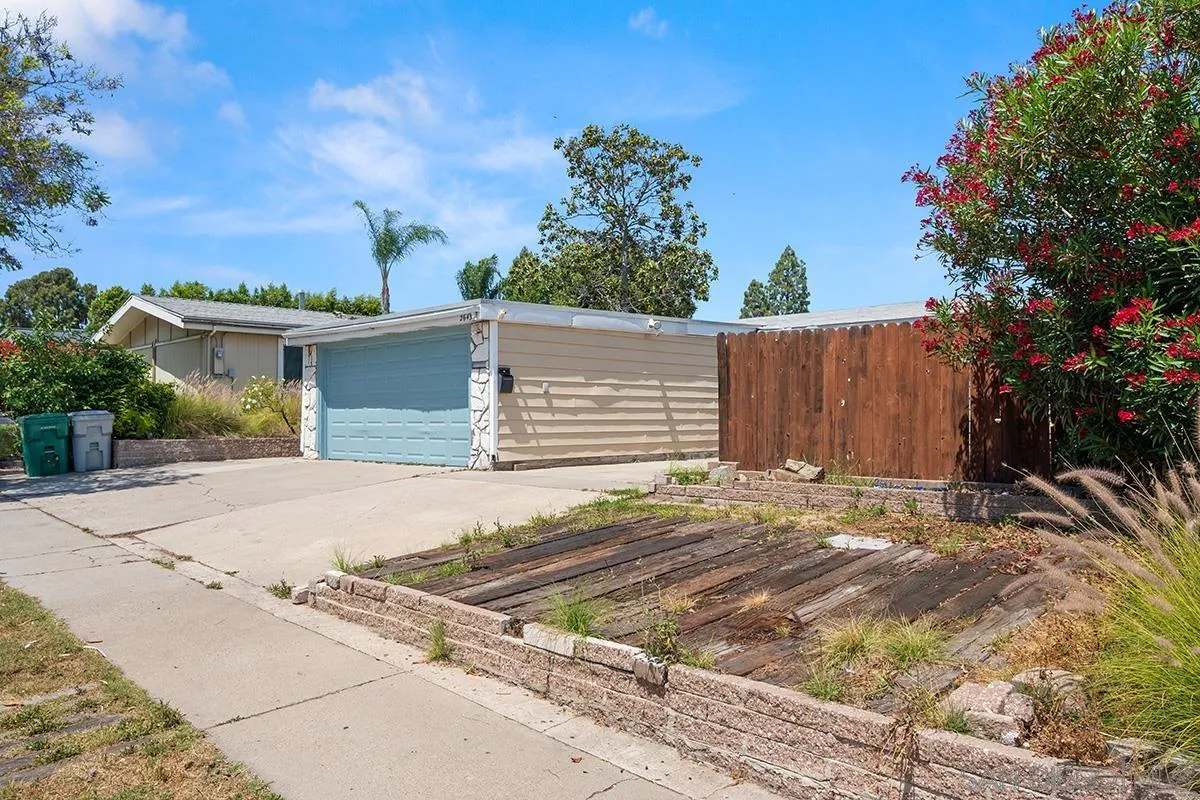 2643 Mission Village Dr