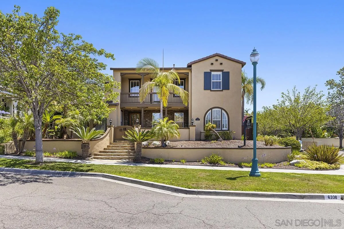 6338 Huntington Dr
