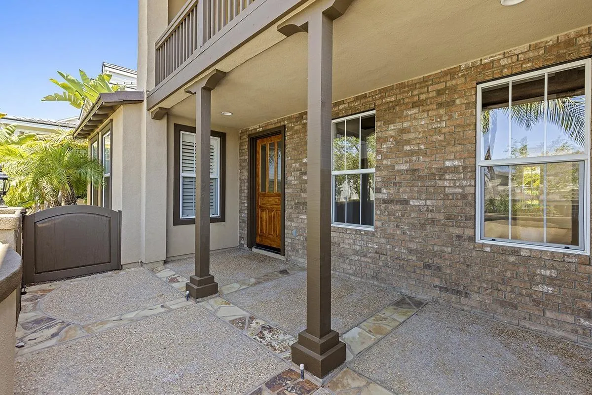 6338 Huntington Dr