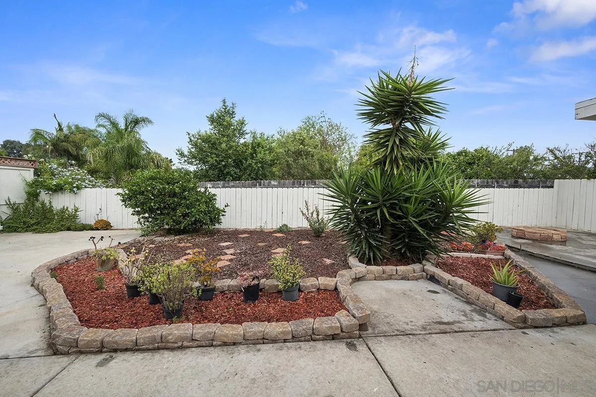 4148 Cole Way