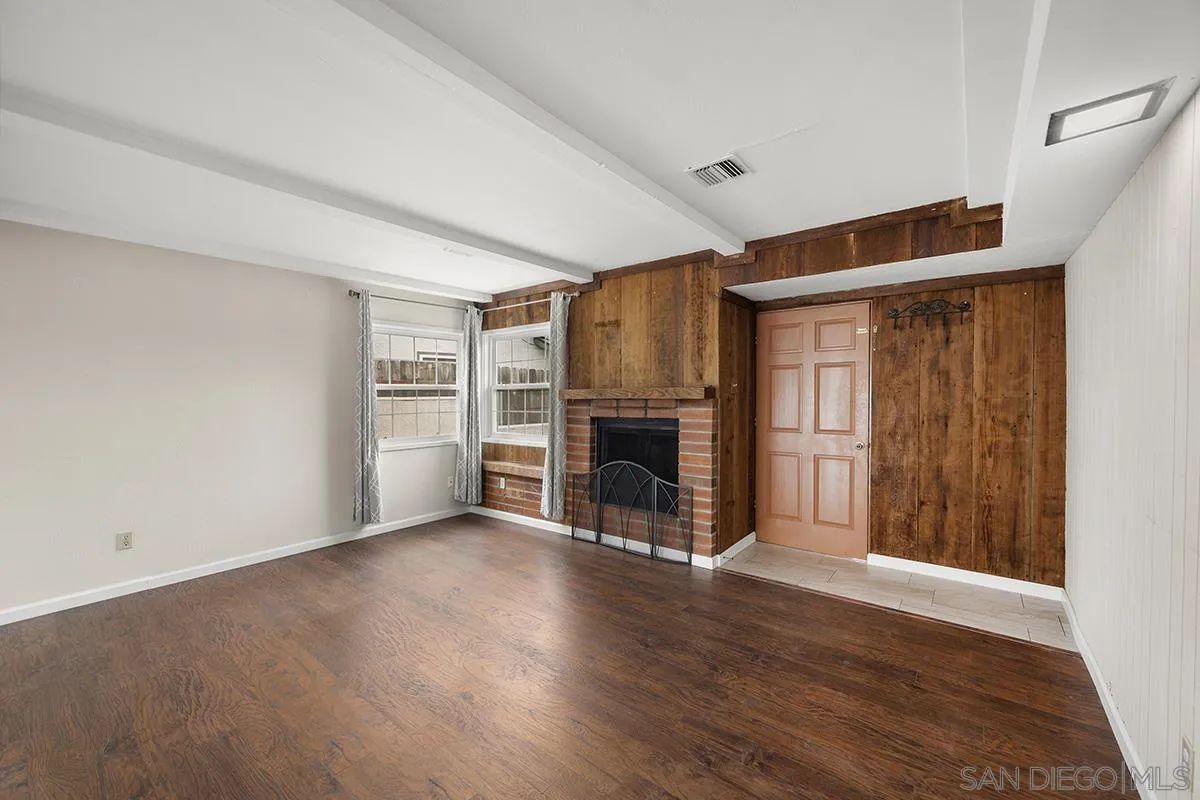 4148 Cole Way