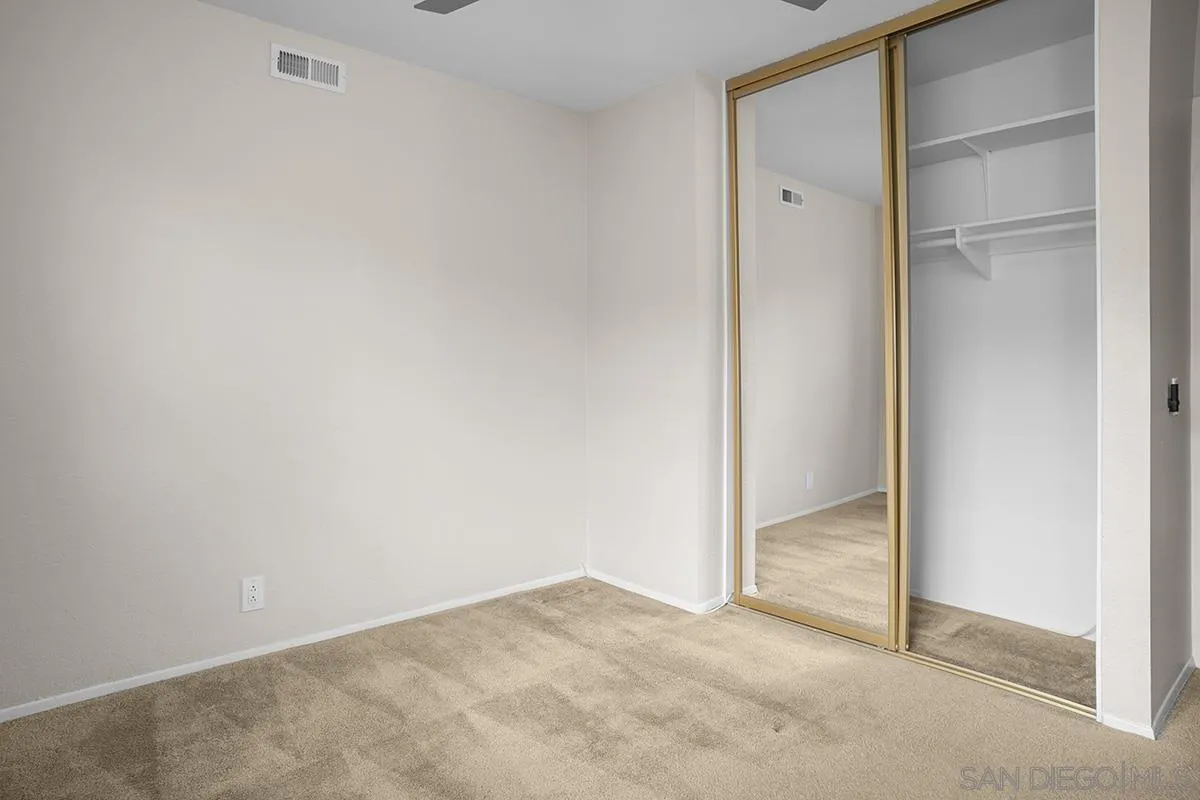 4235 Porte De Palmas Unit 181