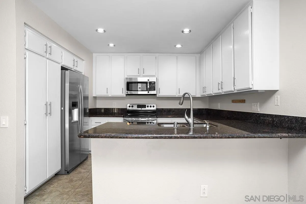 4235 Porte De Palmas Unit 181