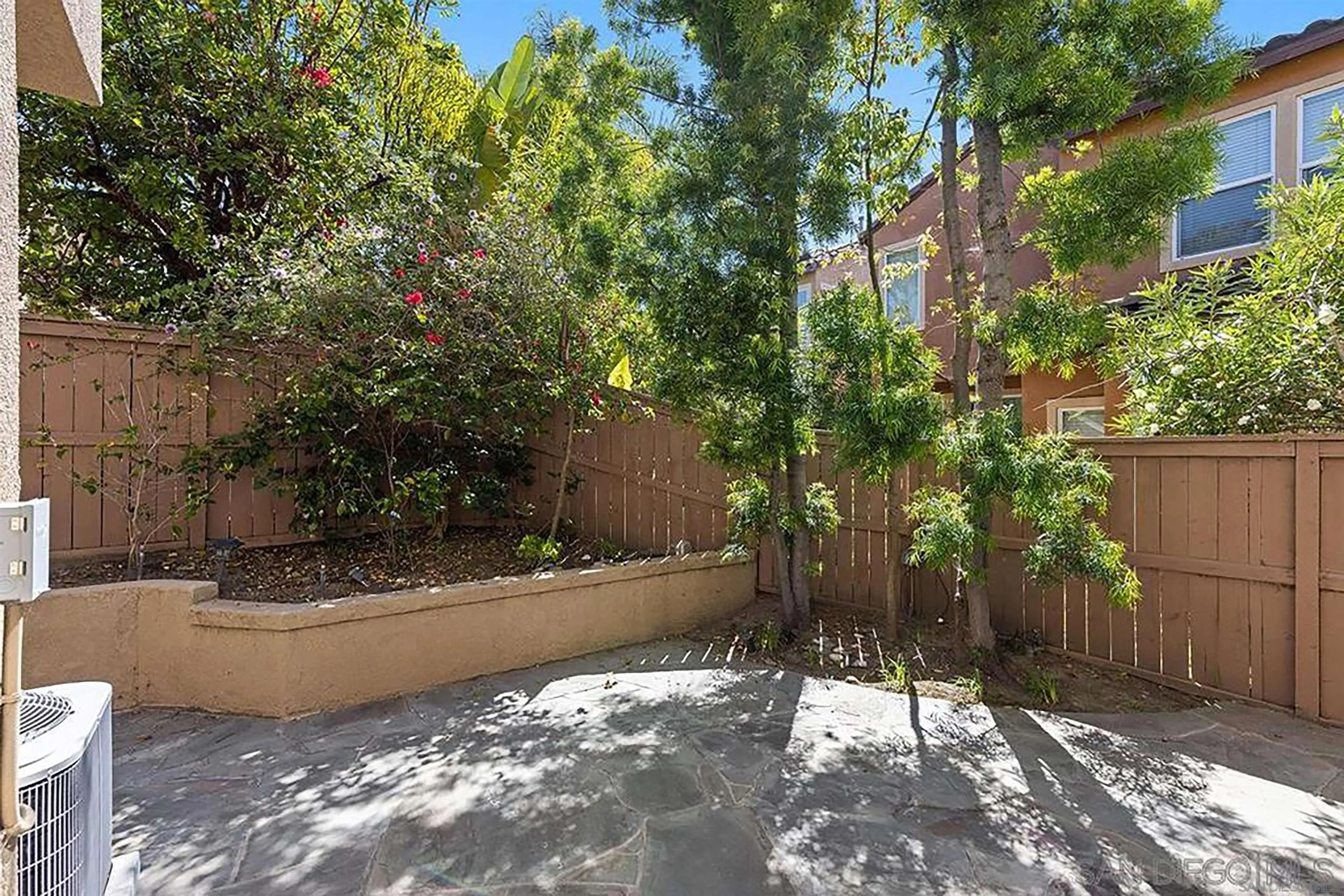13581 Dogwood Way