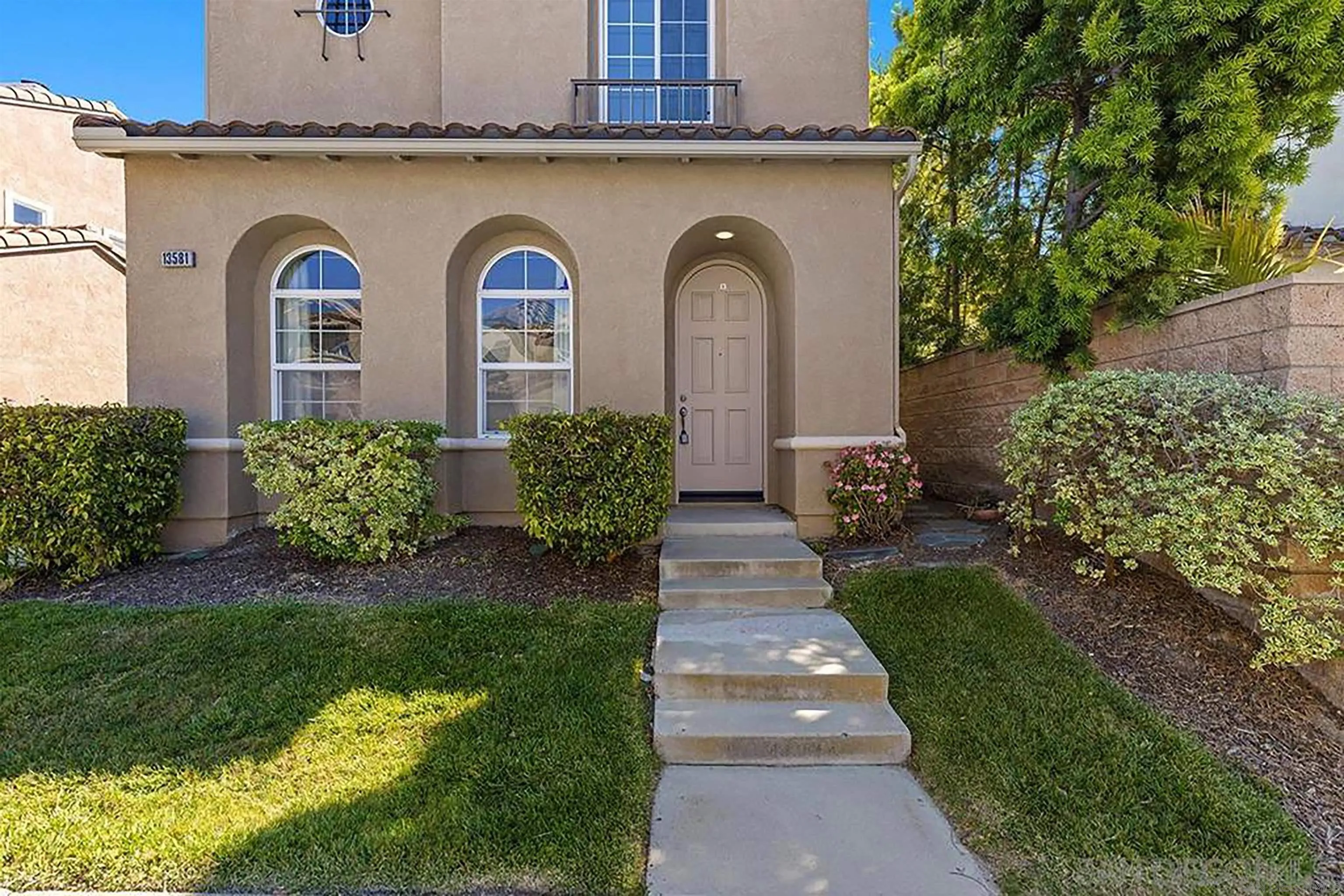 13581 Dogwood Way