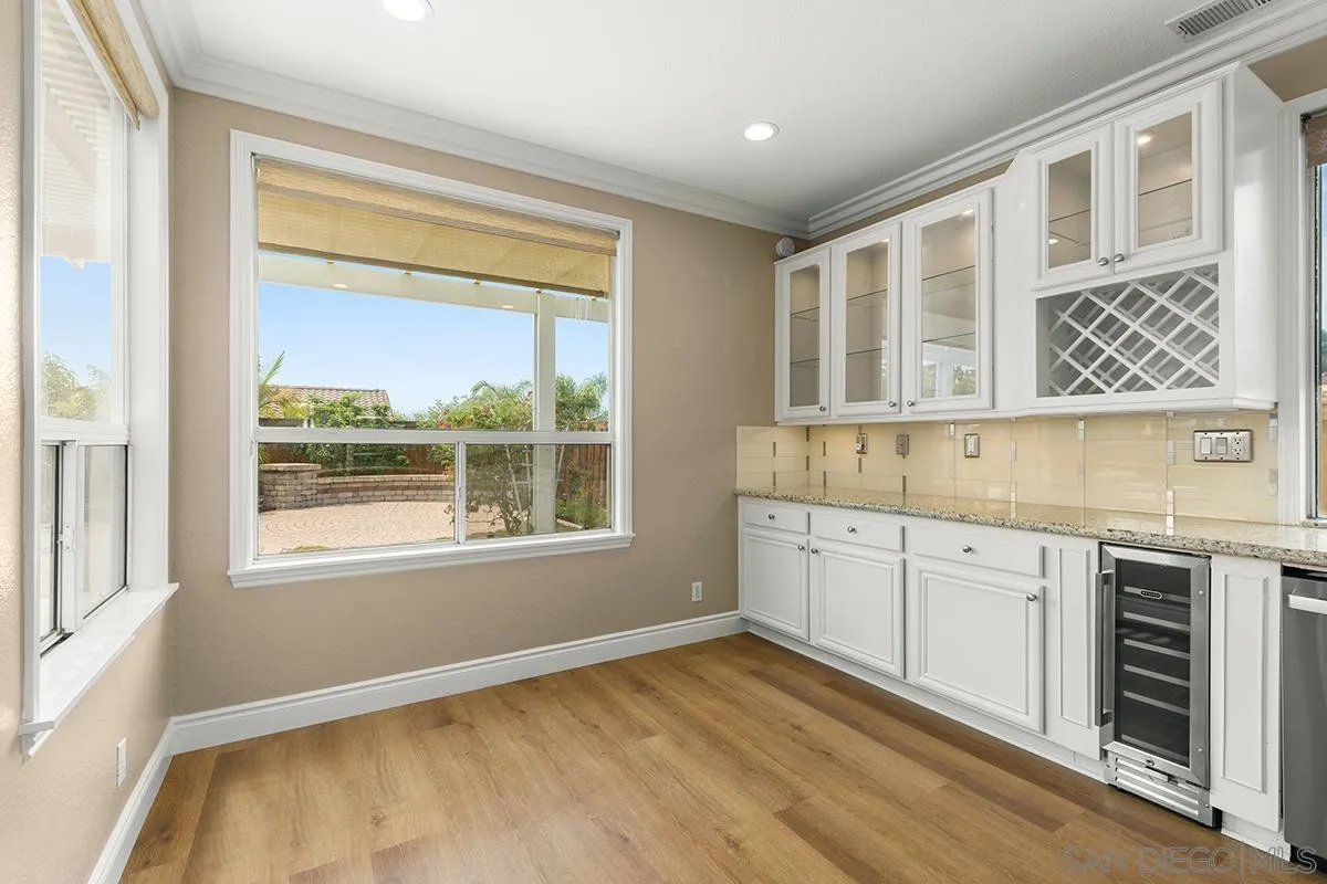 8205 Thimble Ct