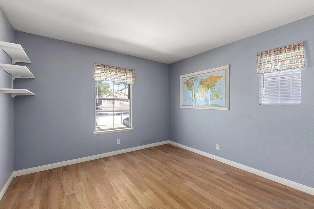 8205 Thimble Ct