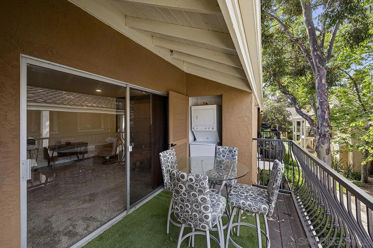 8450 Via Mallorca Unit 234