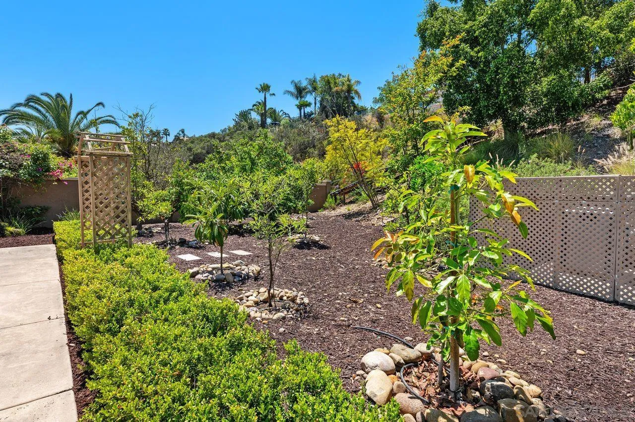 12113 Travertine Ct