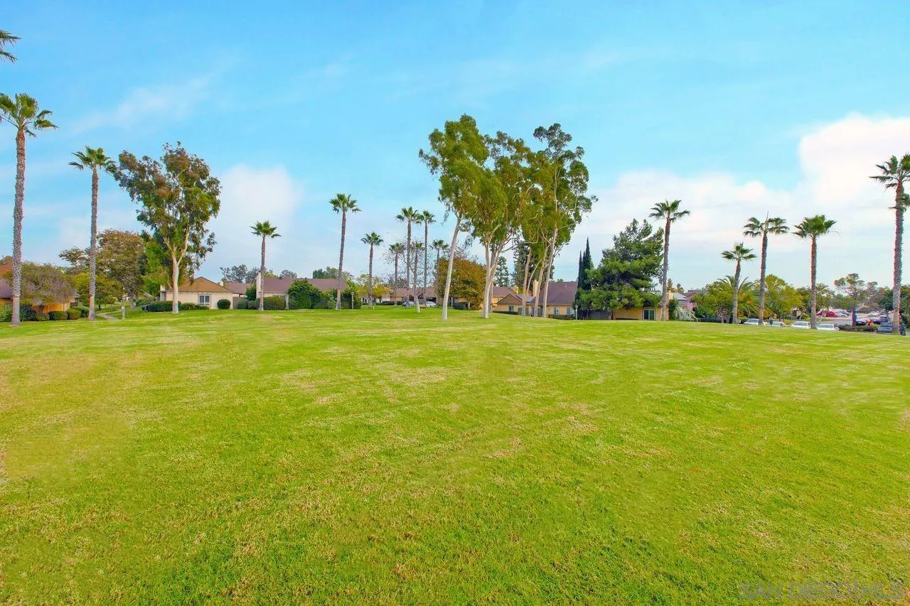 10539 Caminito Glenellen