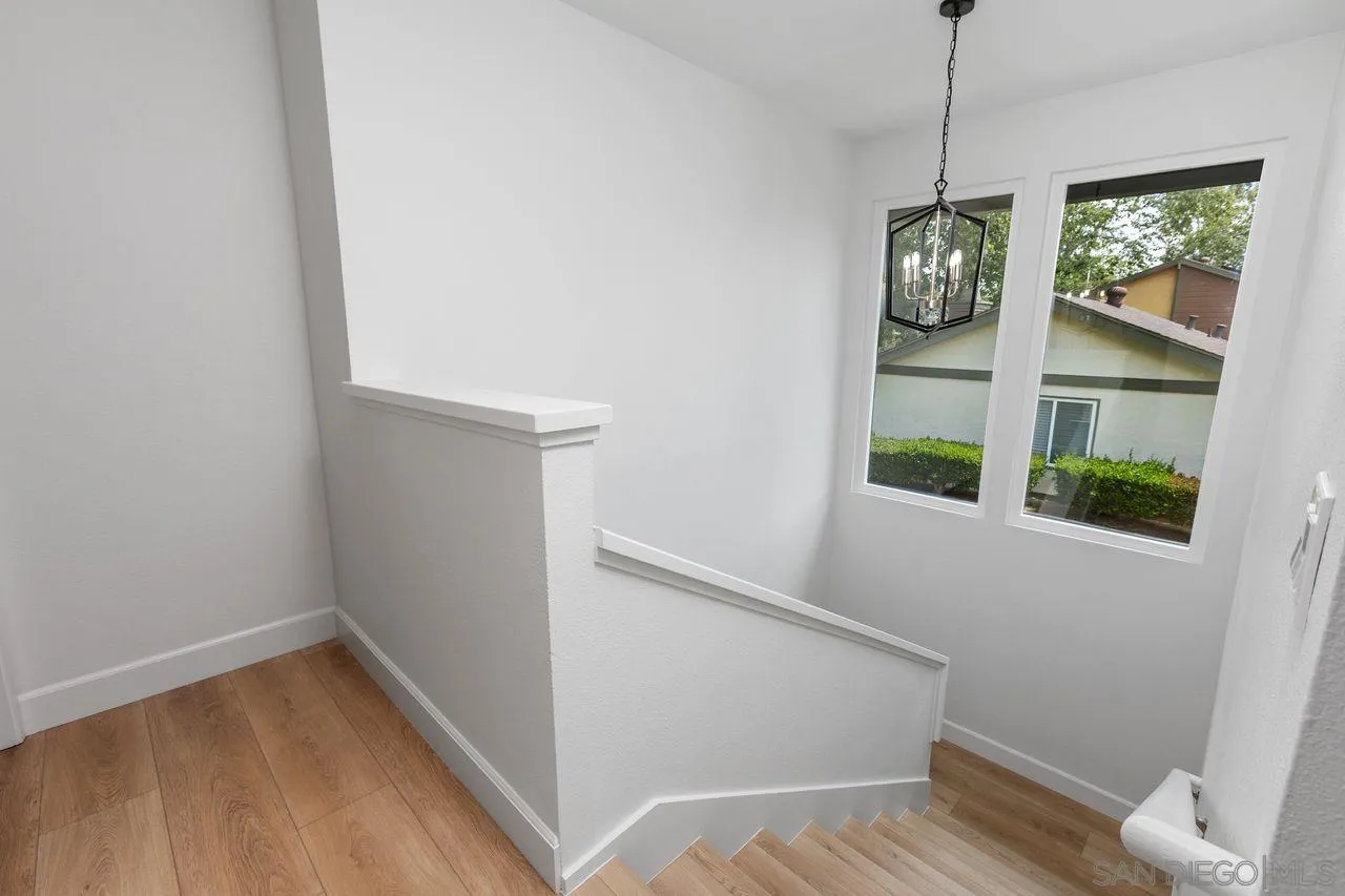 10539 Caminito Glenellen